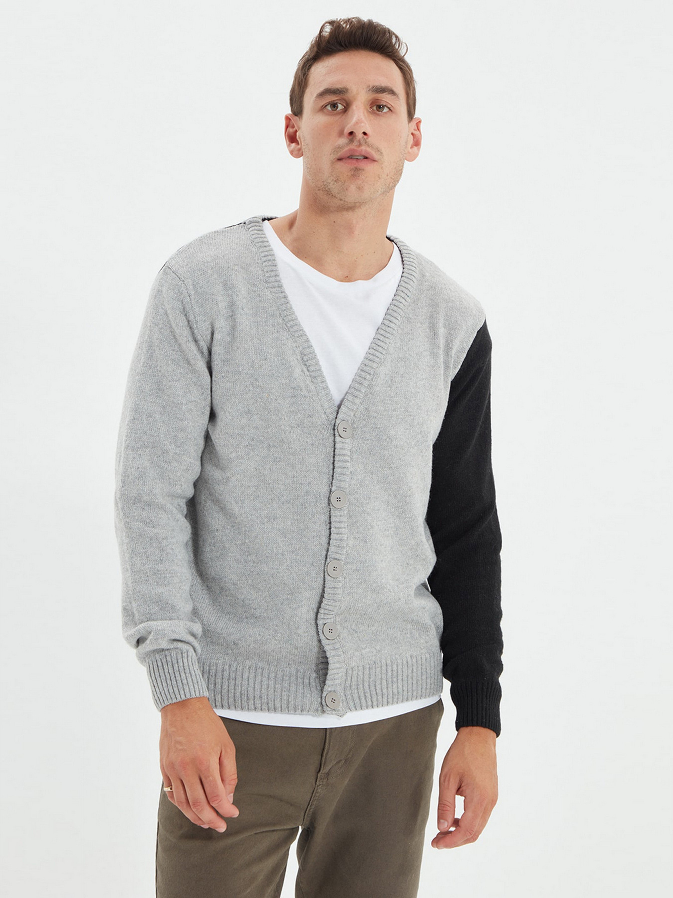 Кардиган Trendyol модель TMNAW22HI0202/Gri Фото