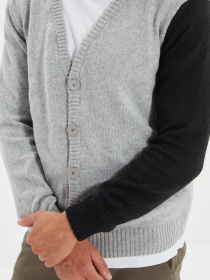 Кардиган Trendyol модель TMNAW22HI0202/Gri Фото