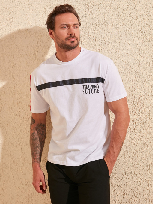 Футболки и поло Trendyol модель TMNSS20TS0876/Beyaz Фото
