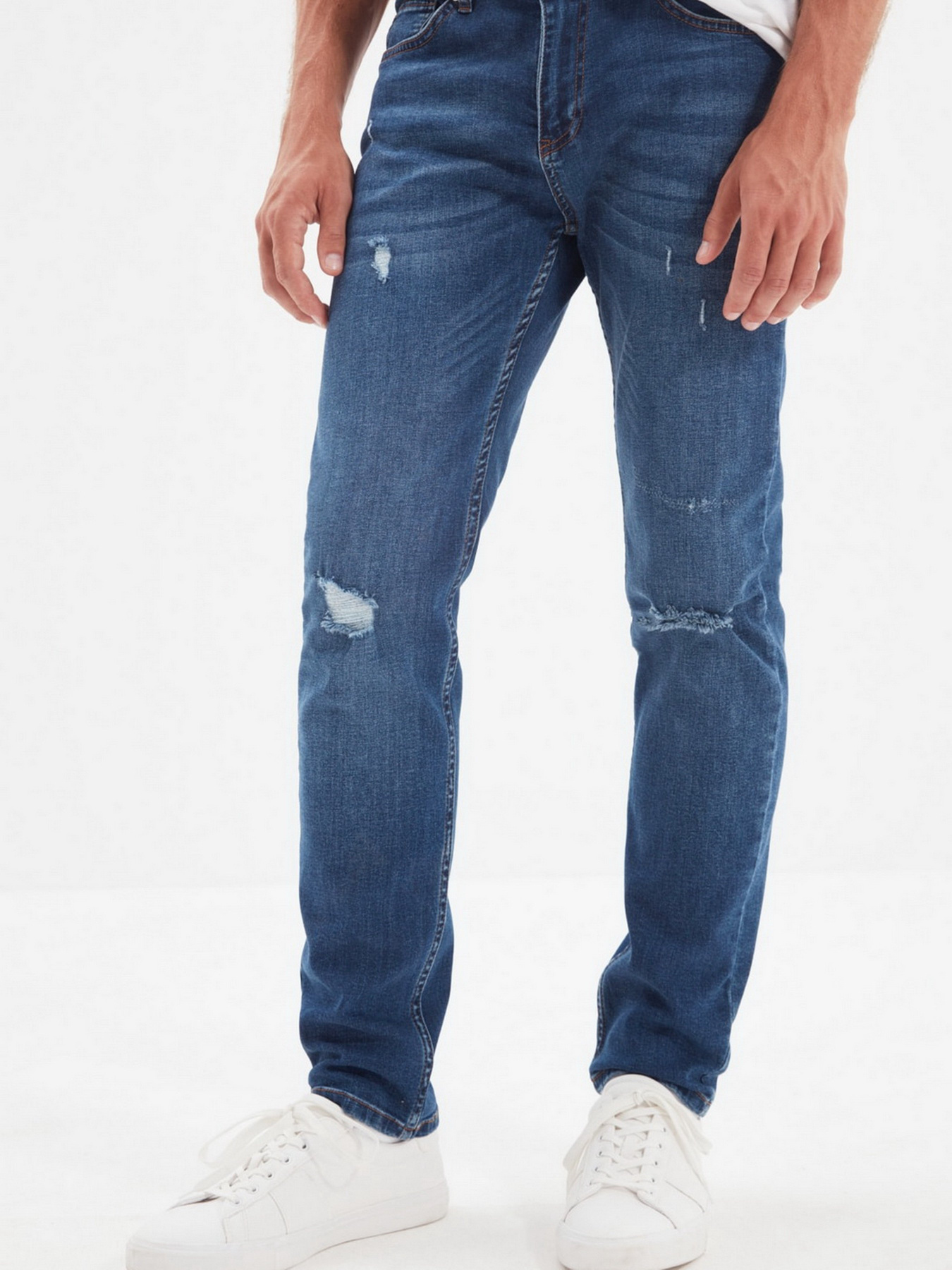 Зауженные джинсы Trendyol Slim модель TMNAW22JE0061/Indigo Фото