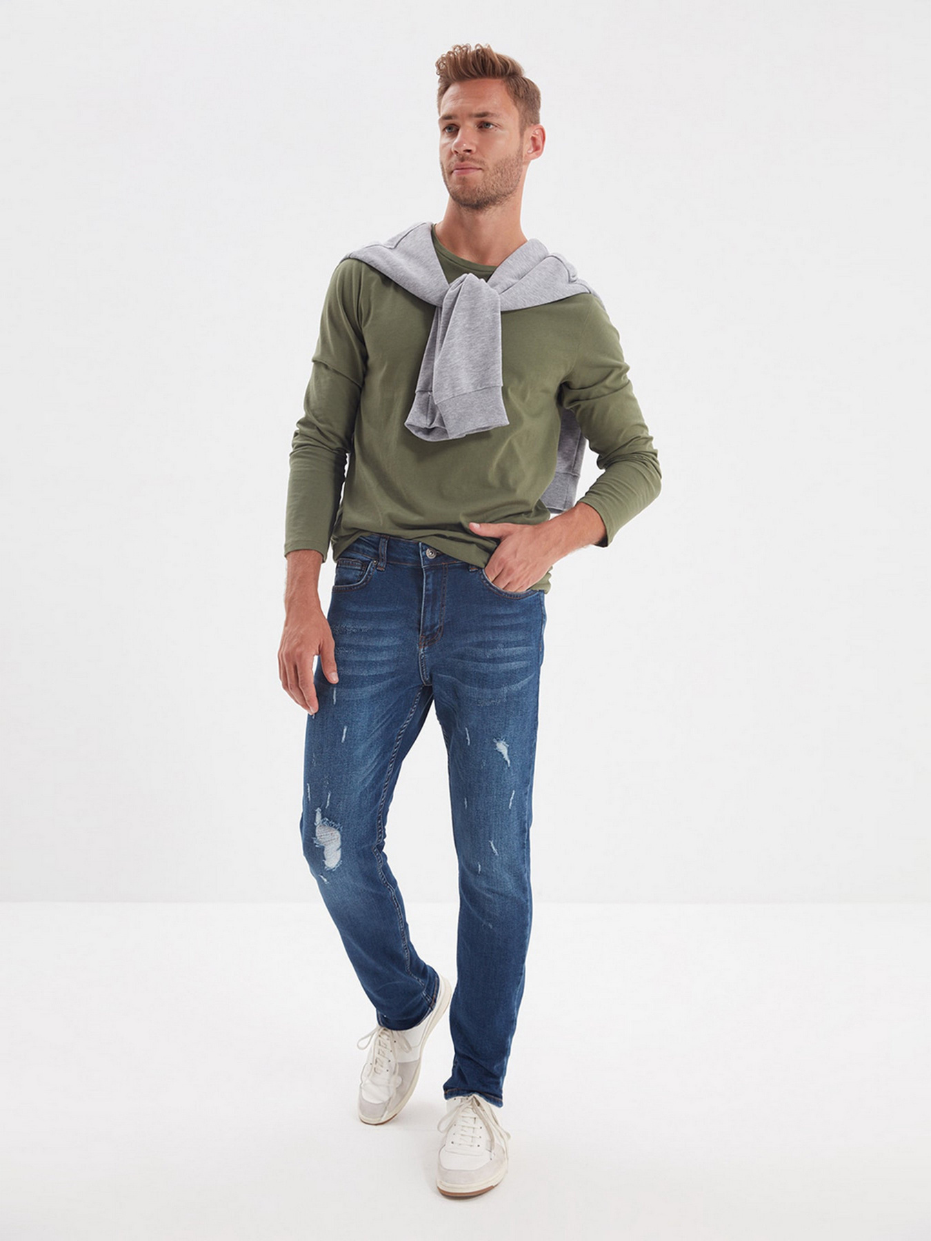 Скіні джинси Trendyol Skinny модель TMNAW22JE0063/Indigo Фото