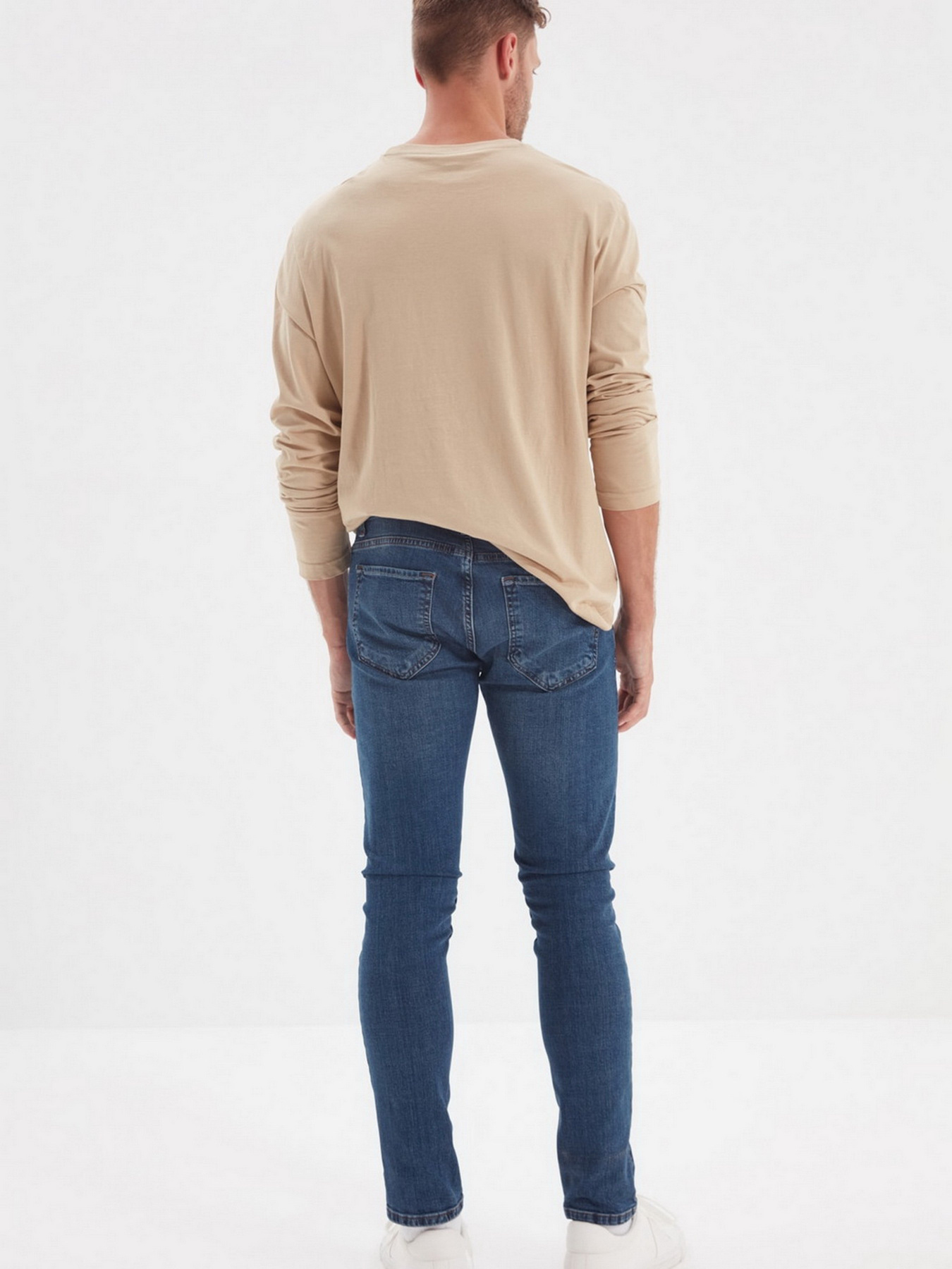 Скинни джинсы Trendyol Skinny модель TMNAW22JE0304/Lacivert Фото