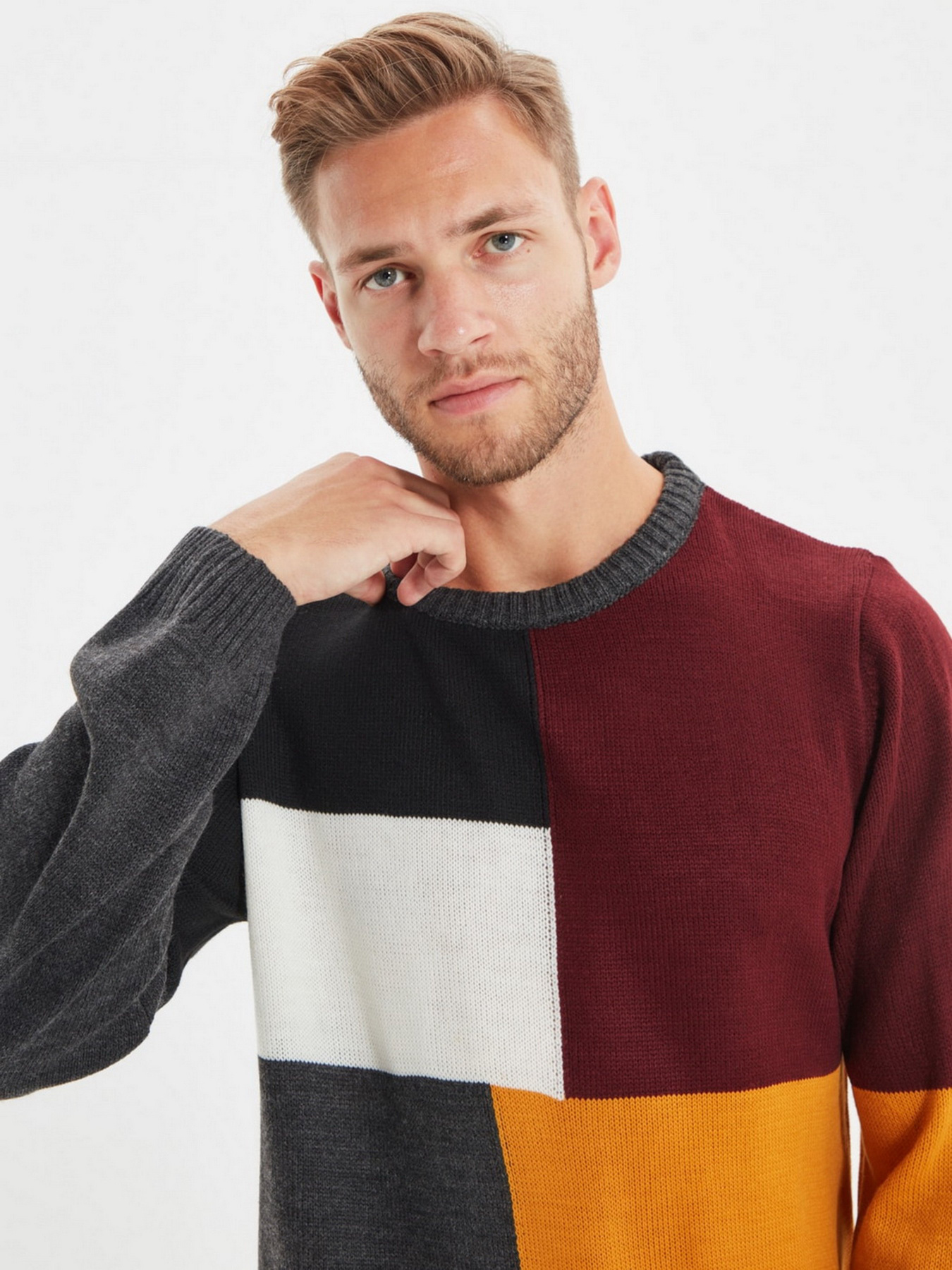 Джемпер Trendyol модель TMNAW22KZ0122/Bordo Фото