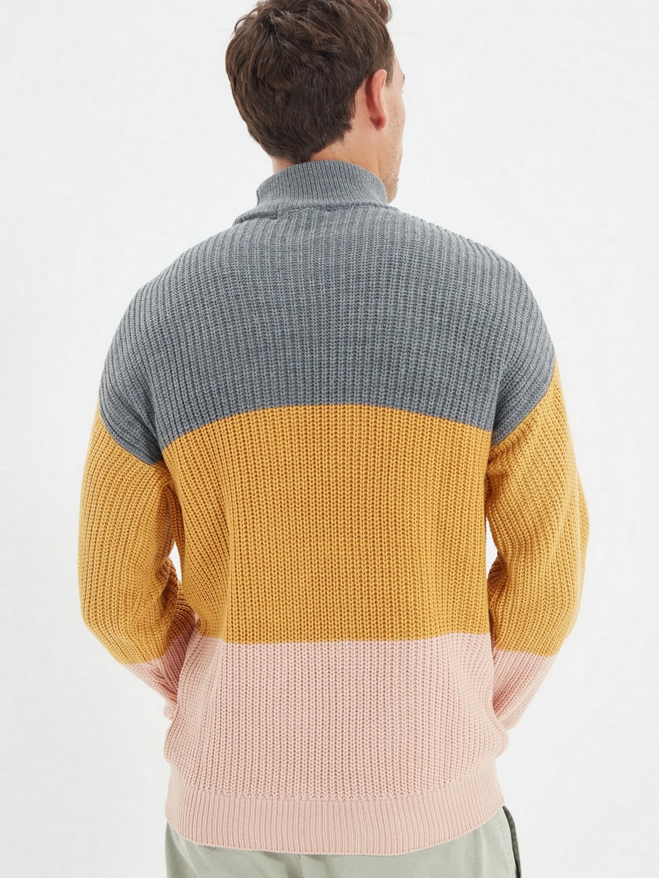 Свитер Trendyol модель TMNAW22KZ0139/Gri Фото