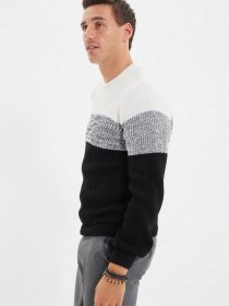 Джемпер Trendyol модель TMNAW22KZ0140/Siyah Фото