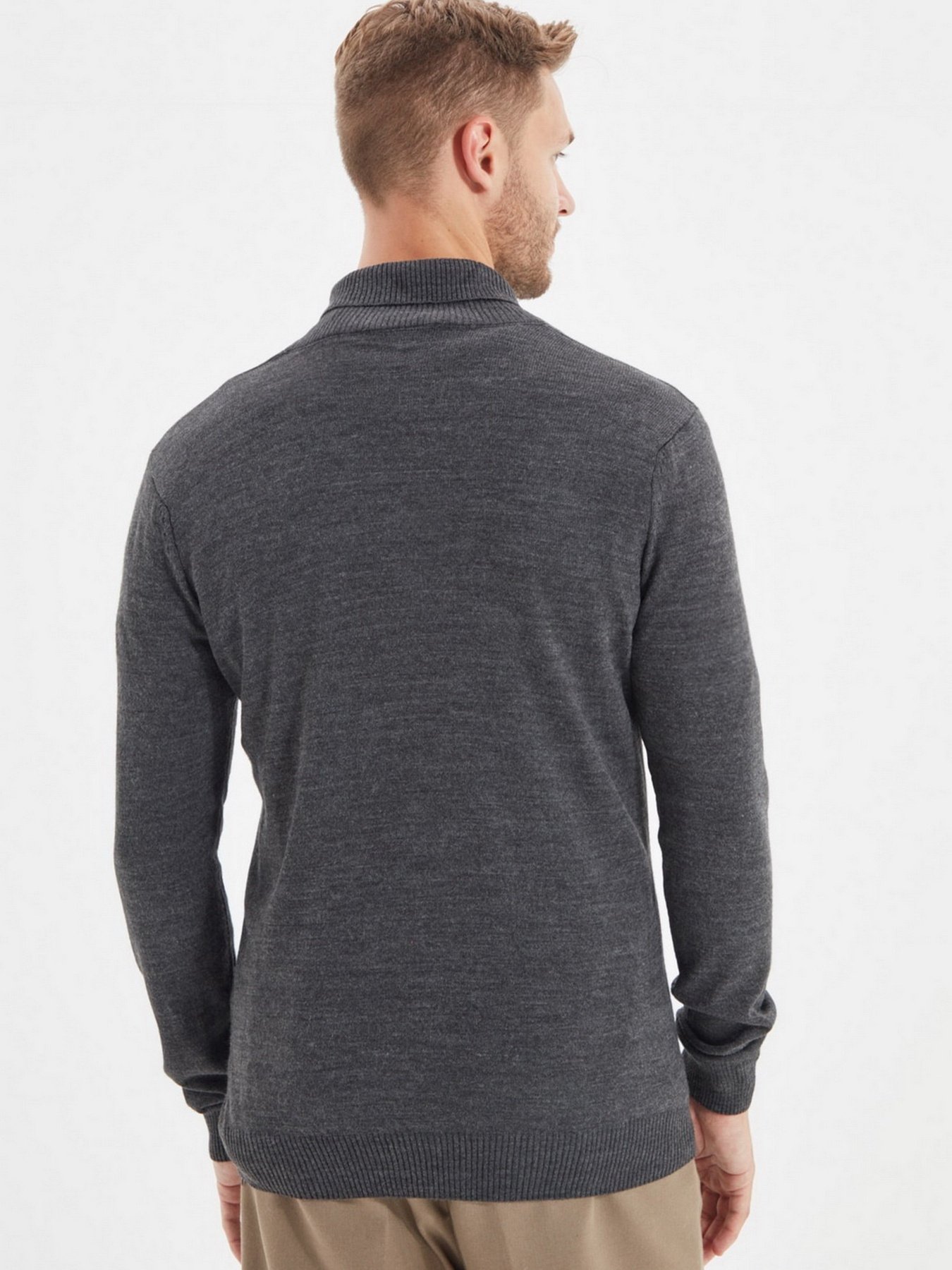 Джемпер Trendyol модель TMNAW22KZ0154/Antrasit Фото