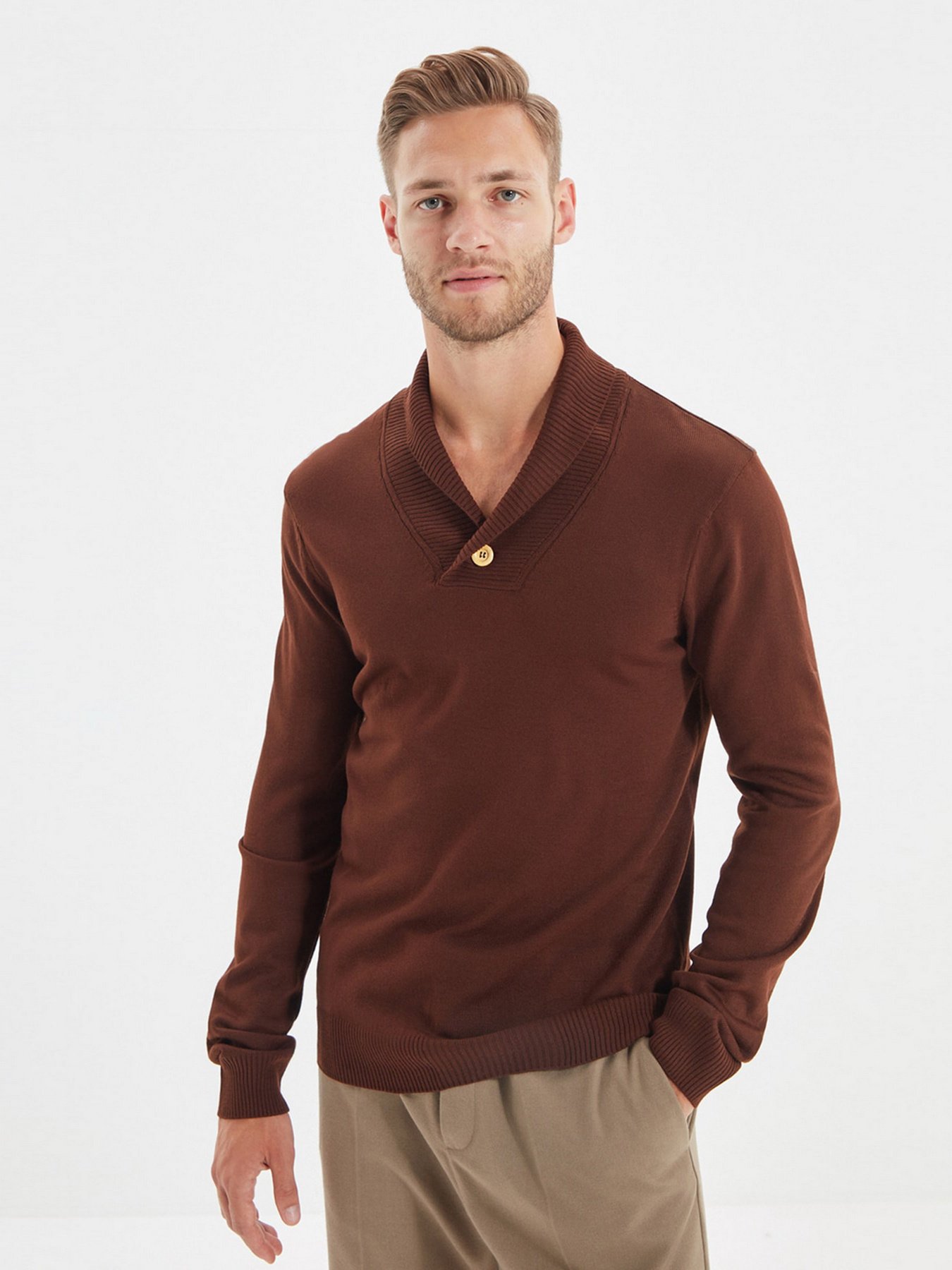 Джемпер Trendyol модель TMNAW22KZ0154/Kahverengi Фото