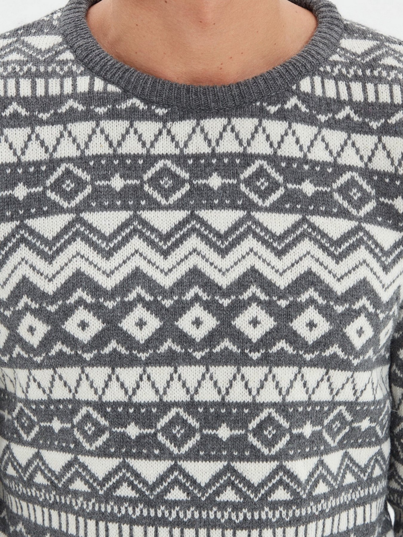 Джемпер Trendyol модель TMNAW22KZ0298/Gri Фото