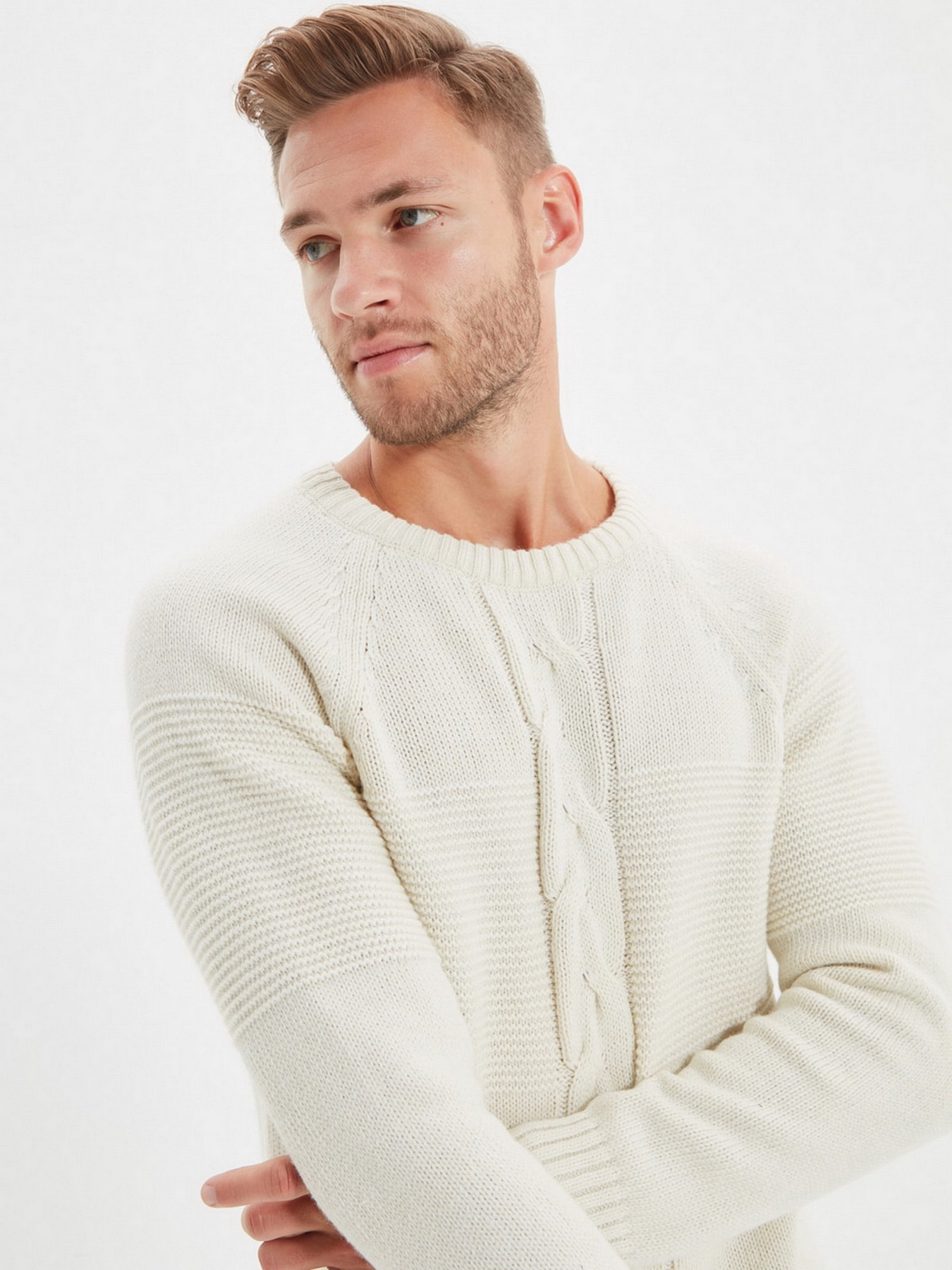 Джемпер Trendyol модель TMNAW22KZ0320/Beyaz Фото