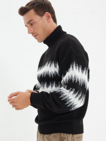 Джемпер Trendyol модель TMNAW22KZ0332/Siyah Джемпер Trendyol модель TMNAW22KZ0332/Siyah Фото