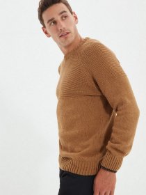 Джемпер Trendyol модель TMNAW22KZ0391/Camel Джемпер Trendyol модель TMNAW22KZ0391/Camel Фото