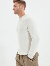 Джемпер Trendyol модель TMNAW22KZ0391/Ekru Фото