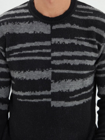 Джемпер Trendyol модель TMNAW22KZ0566/Siyah Джемпер Trendyol модель TMNAW22KZ0566/Siyah Фото