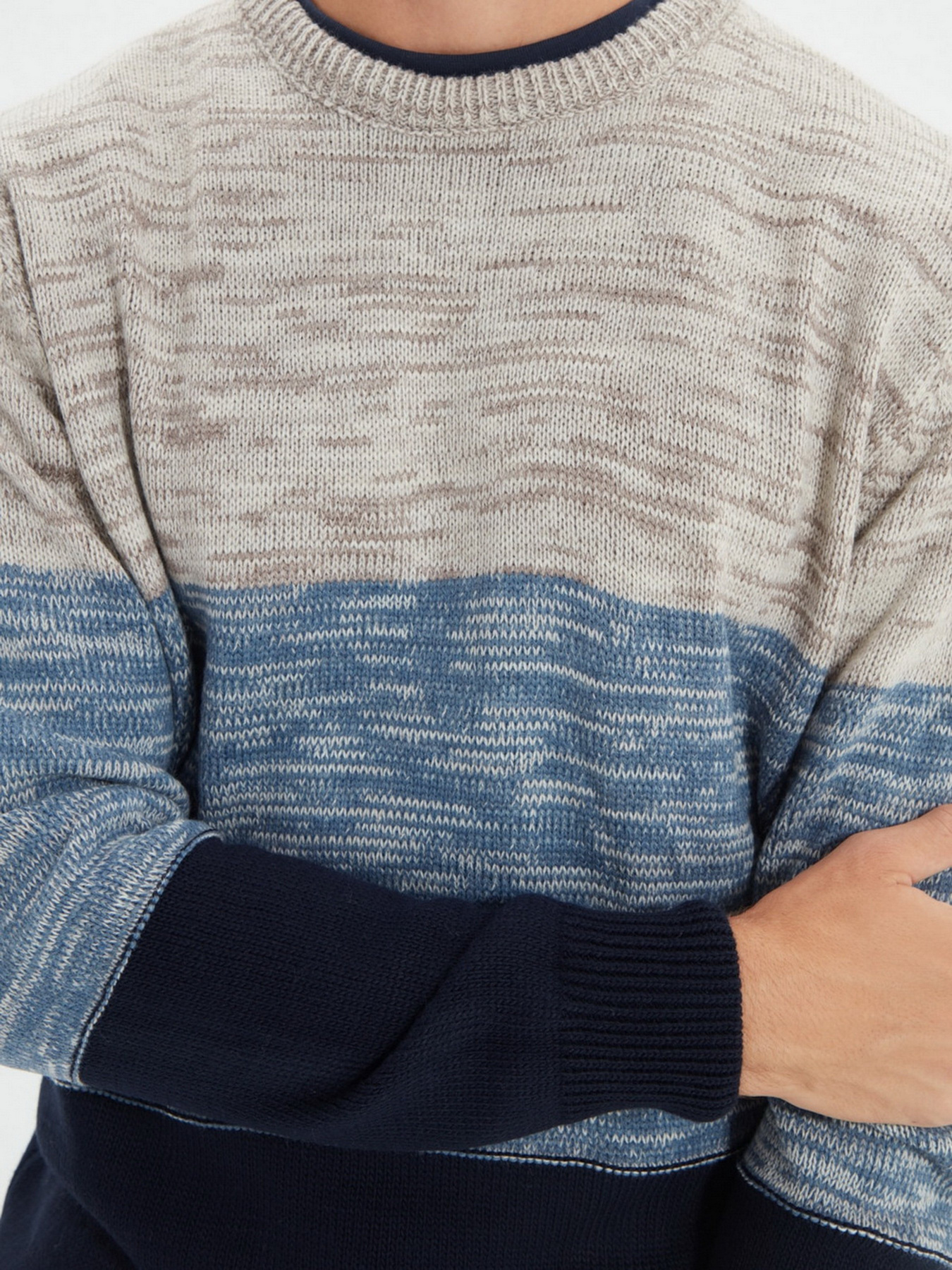 Джемпер Trendyol модель TMNAW22KZ0650/Indigo Фото