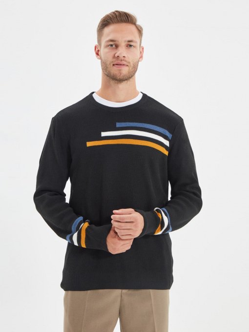 Джемпер Trendyol модель TMNAW22KZ0794/Siyah Фото