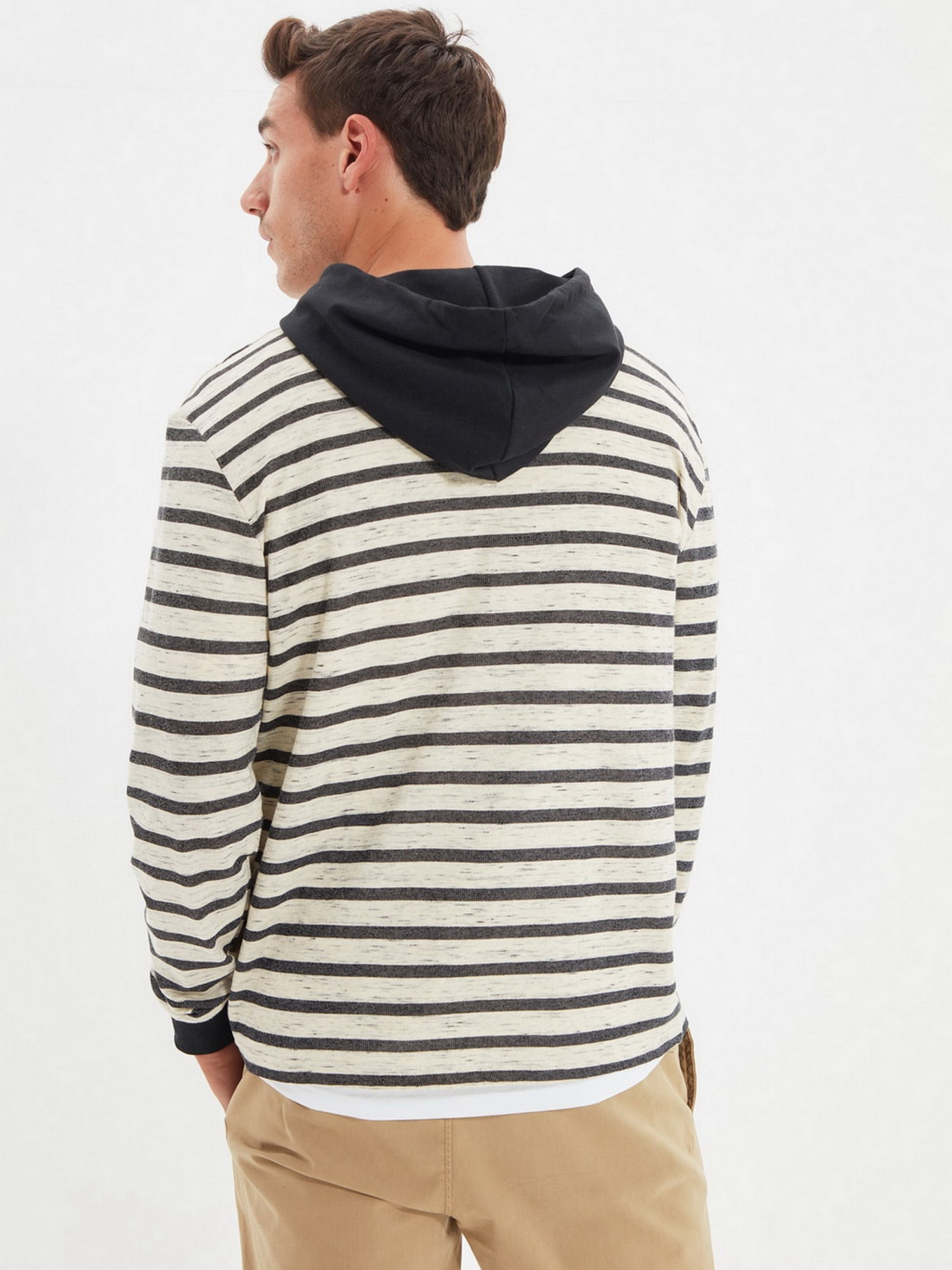 Худи Trendyol модель TMNAW22SW0049/Ekru Фото