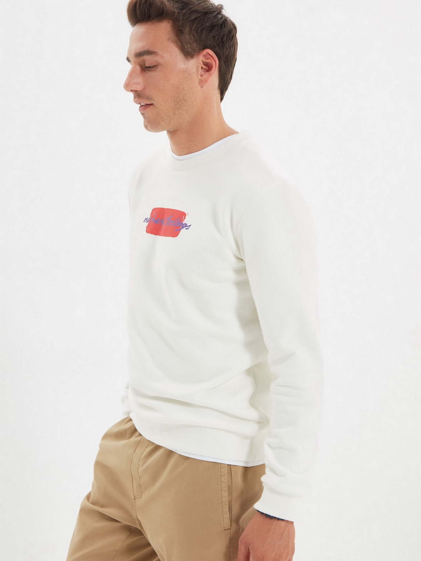 Свитшот Trendyol модель TMNAW22SW0055/Ekru Фото