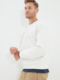 Свитшот Trendyol модель TMNAW22SW0330/Beyaz Фото