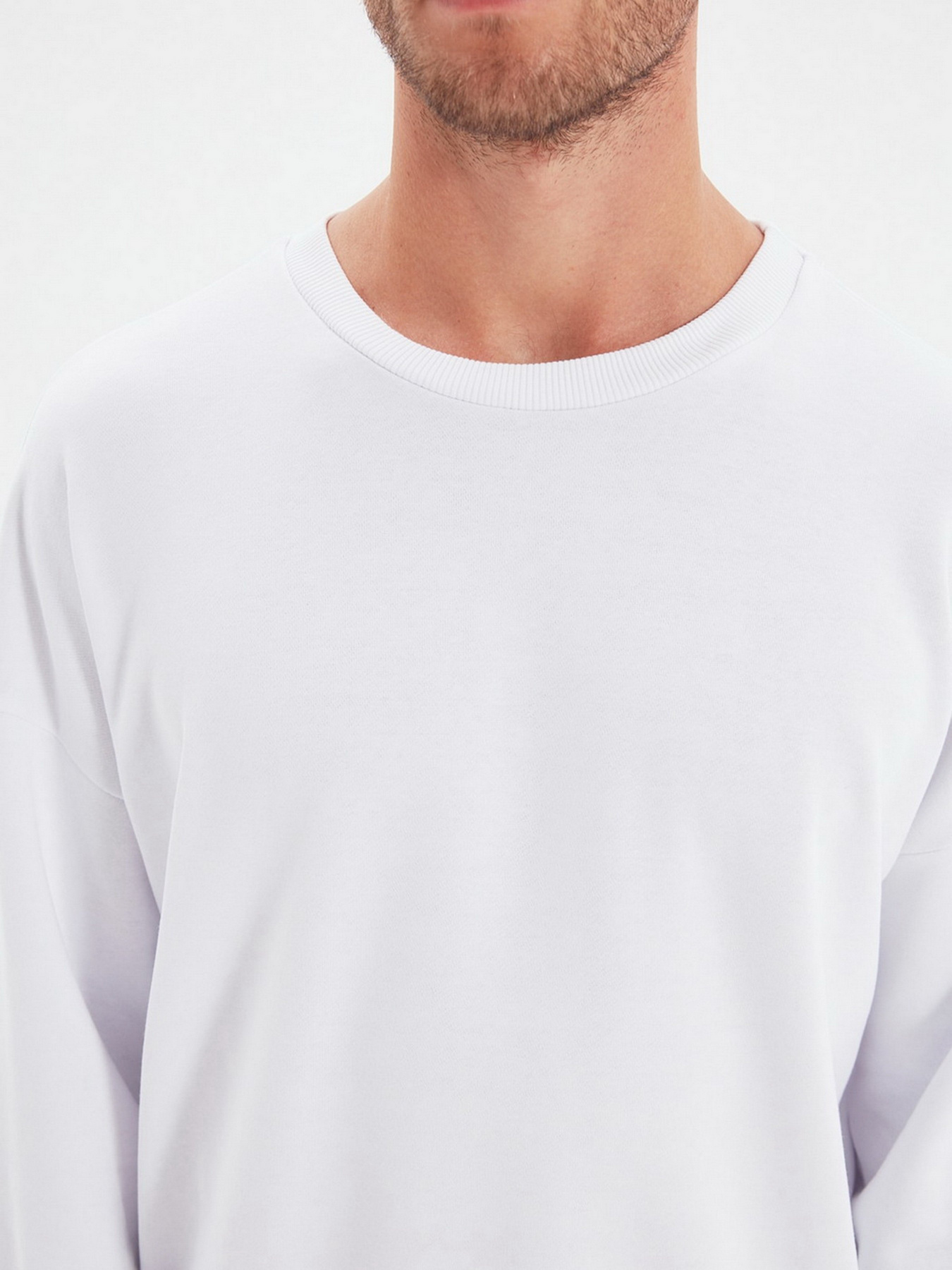 Світшот Trendyol модель TMNAW22SW0612/Beyaz Фото