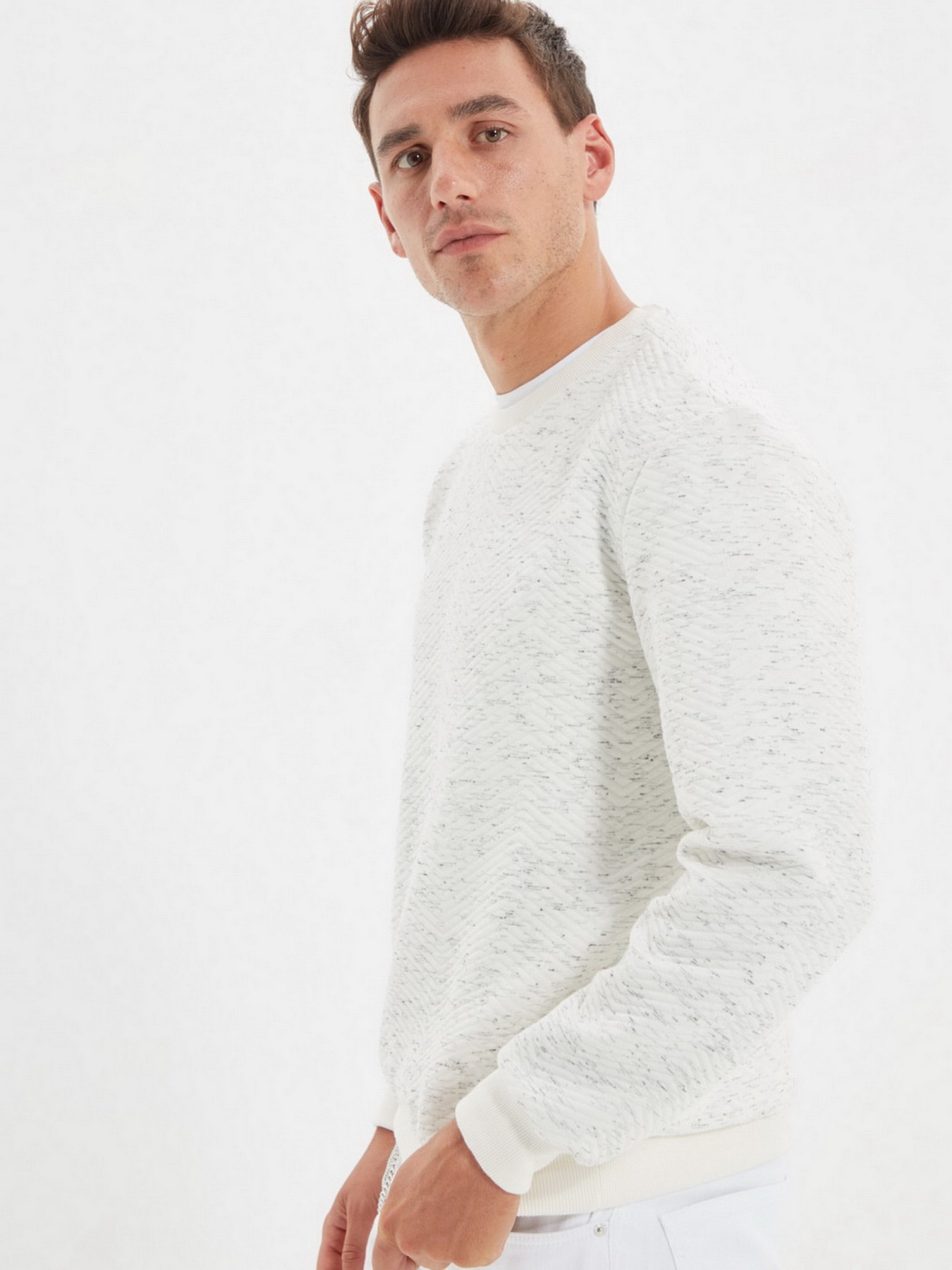 Світшот Trendyol модель TMNAW22SW0815/Ekru Фото