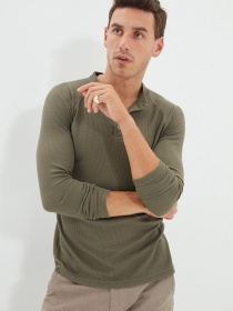 Лонгслив Trendyol модель TMNAW22TS0033/Haki Фото