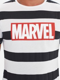 Футболки і поло Trendyol модель TMNSS21TS0269/Siyah Фото