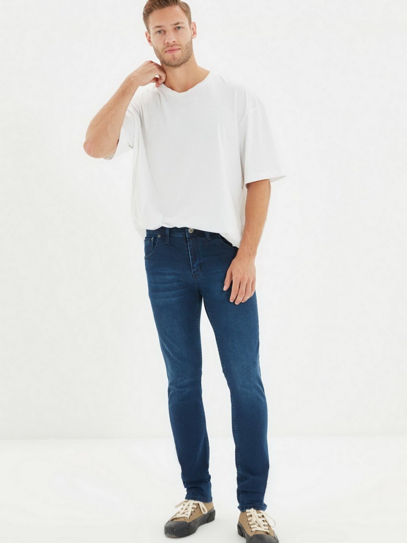 Скинни джинсы Trendyol Skinny модель TMNAW22JE0799/Indigo Фото