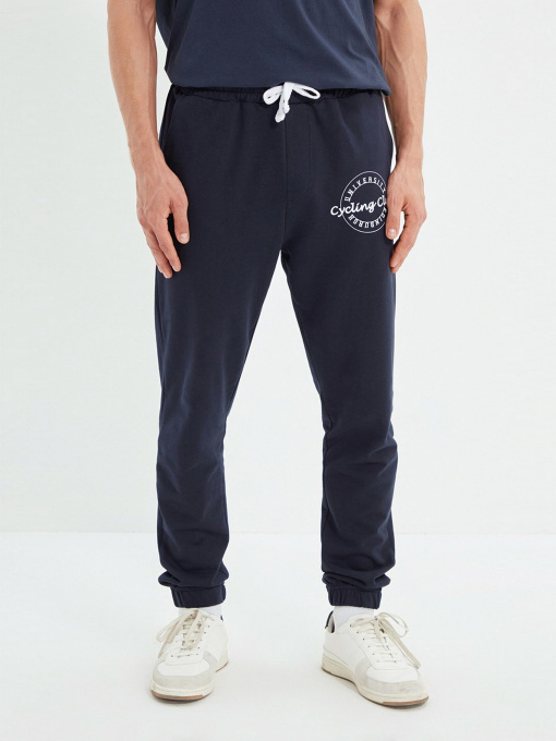 Штани спортивні Trendyol модель TMNAW22EA0250/Lacivert Фото