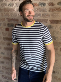 Футболки і поло Trendyol модель TMNSS20TS1092/Siyah Фото