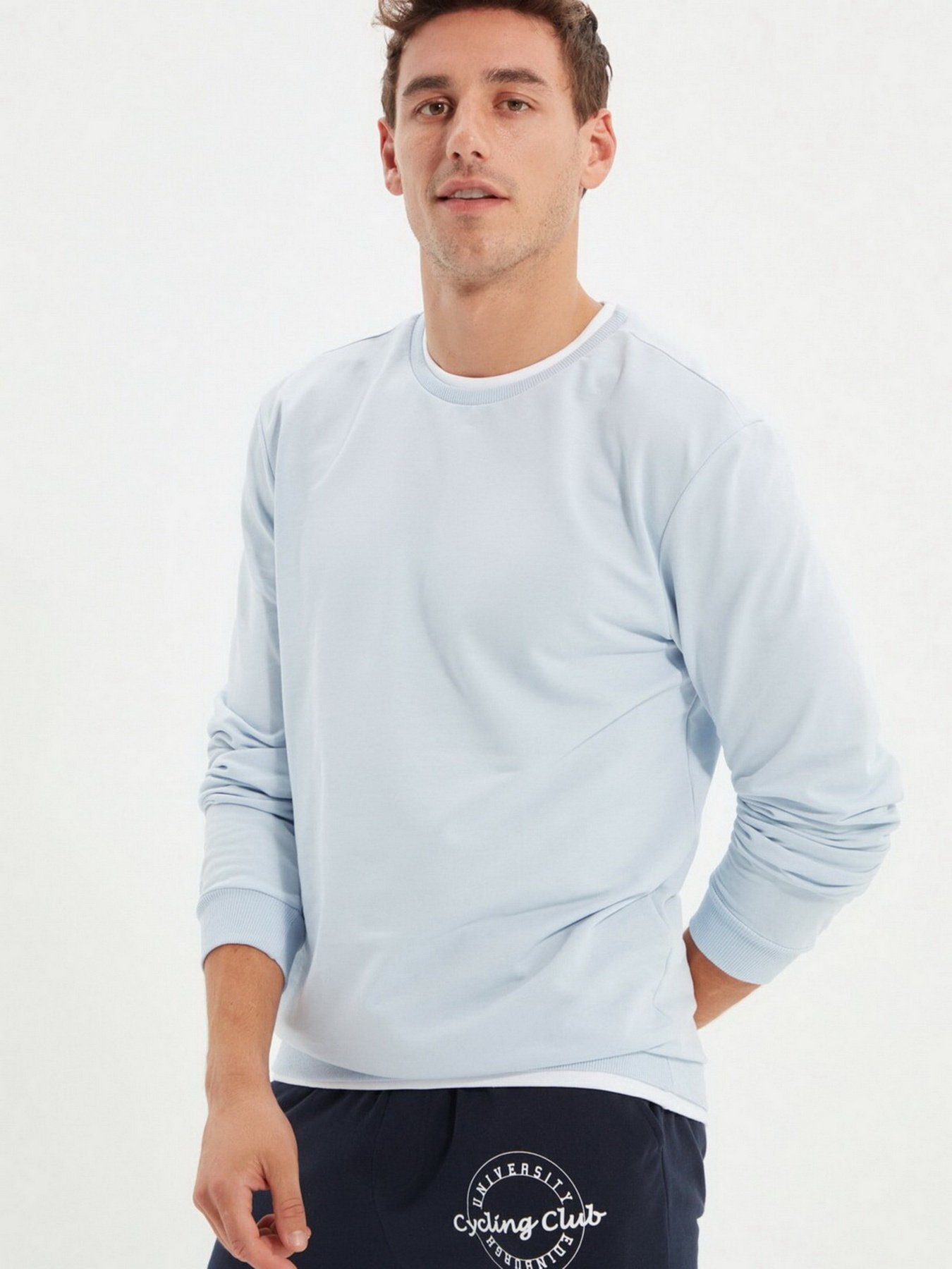 Свитшот Trendyol модель TMNAW22SW0658/Mavi Фото