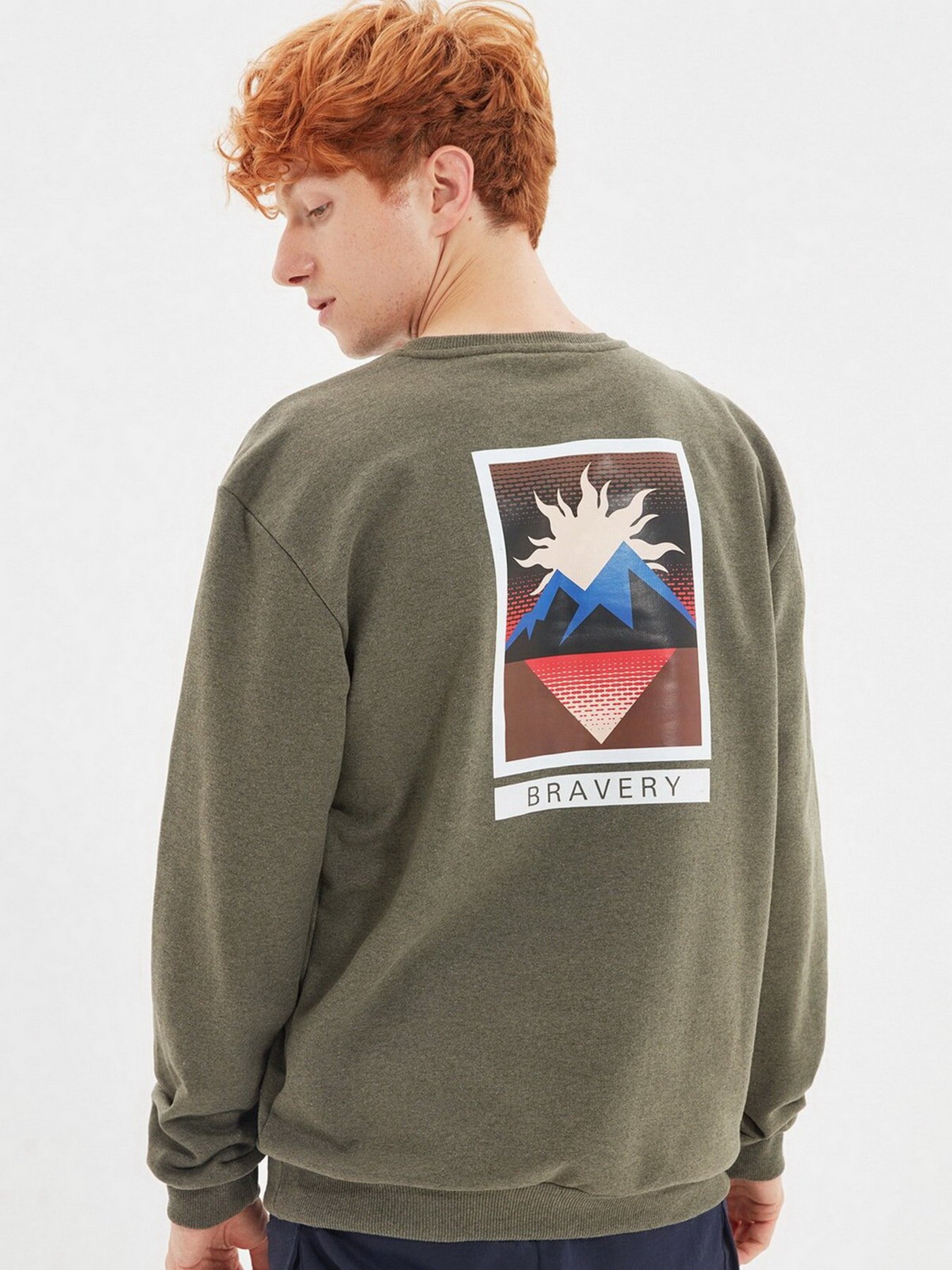 Свитшот Trendyol модель TMNAW22SW0383/Haki Фото