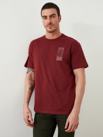 Футболки и поло Trendyol модель TMNSS20TS0656/Bordo Фото