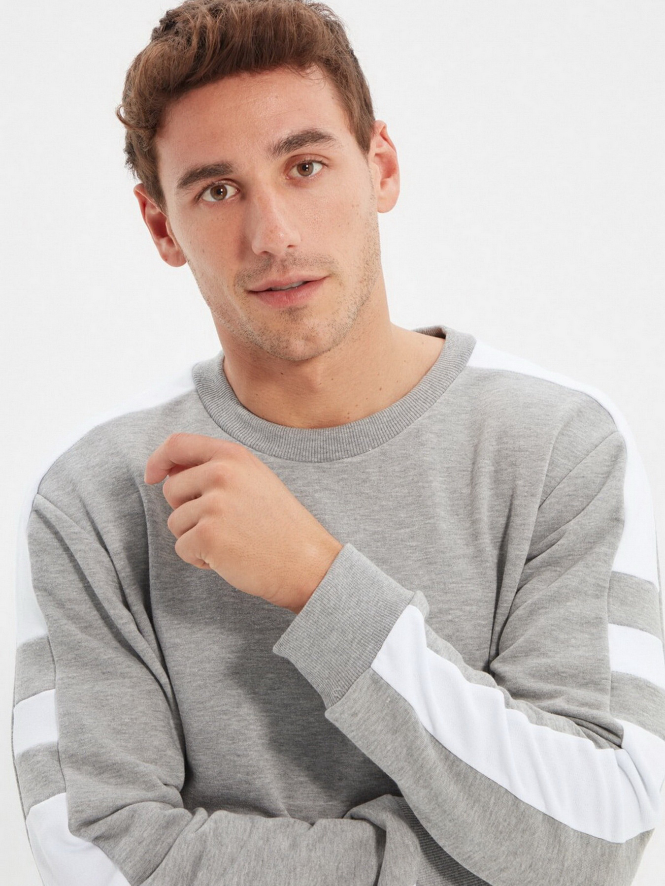 Світшот Trendyol модель TMNAW22SW1092/Gri Фото