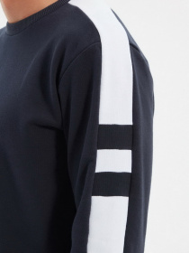 Світшот Trendyol модель TMNAW22SW1092/Lacivert Фото