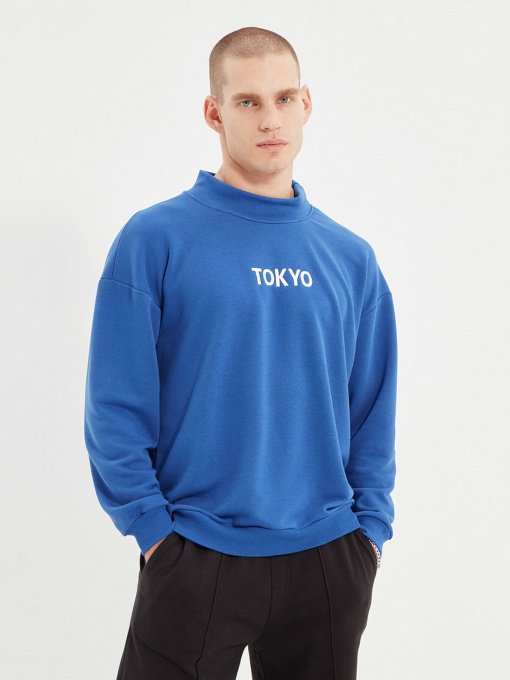 Свитшот Trendyol модель TMNAW22SW0159/Saks Фото