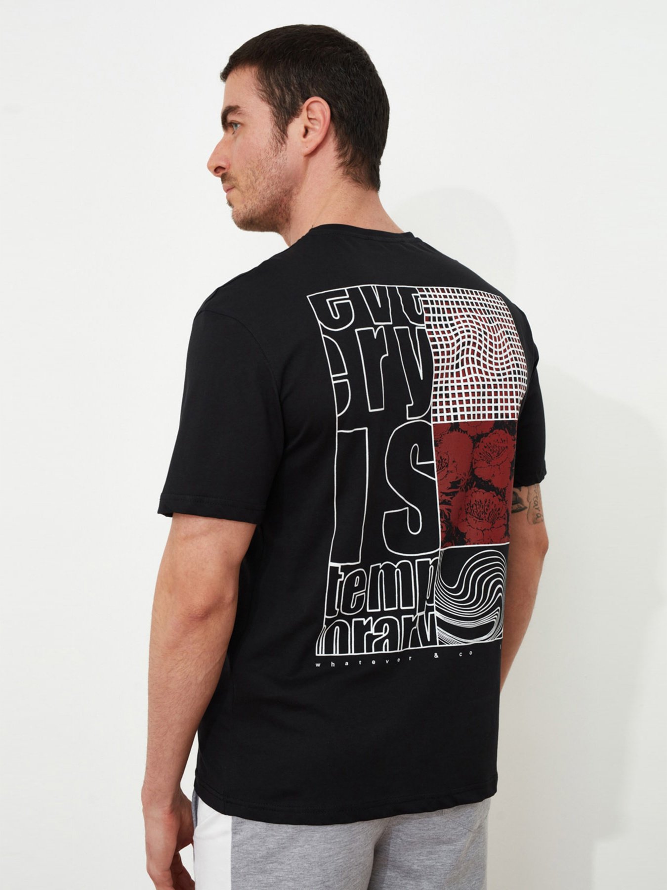 Футболки і поло Trendyol модель TMNSS20TS0656/Siyah Фото