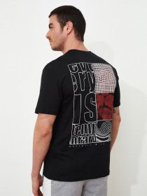 Футболки і поло Trendyol модель TMNSS20TS0656/Siyah Фото