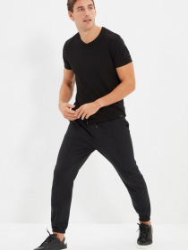 Штаны спортивные Trendyol модель TMNAW21EA0294/Siyah Фото