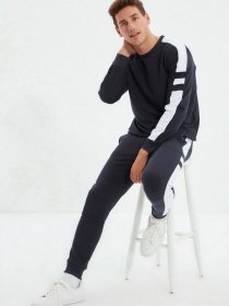 Штаны спортивные Trendyol модель TMNAW22EA0219/Lacivert Фото