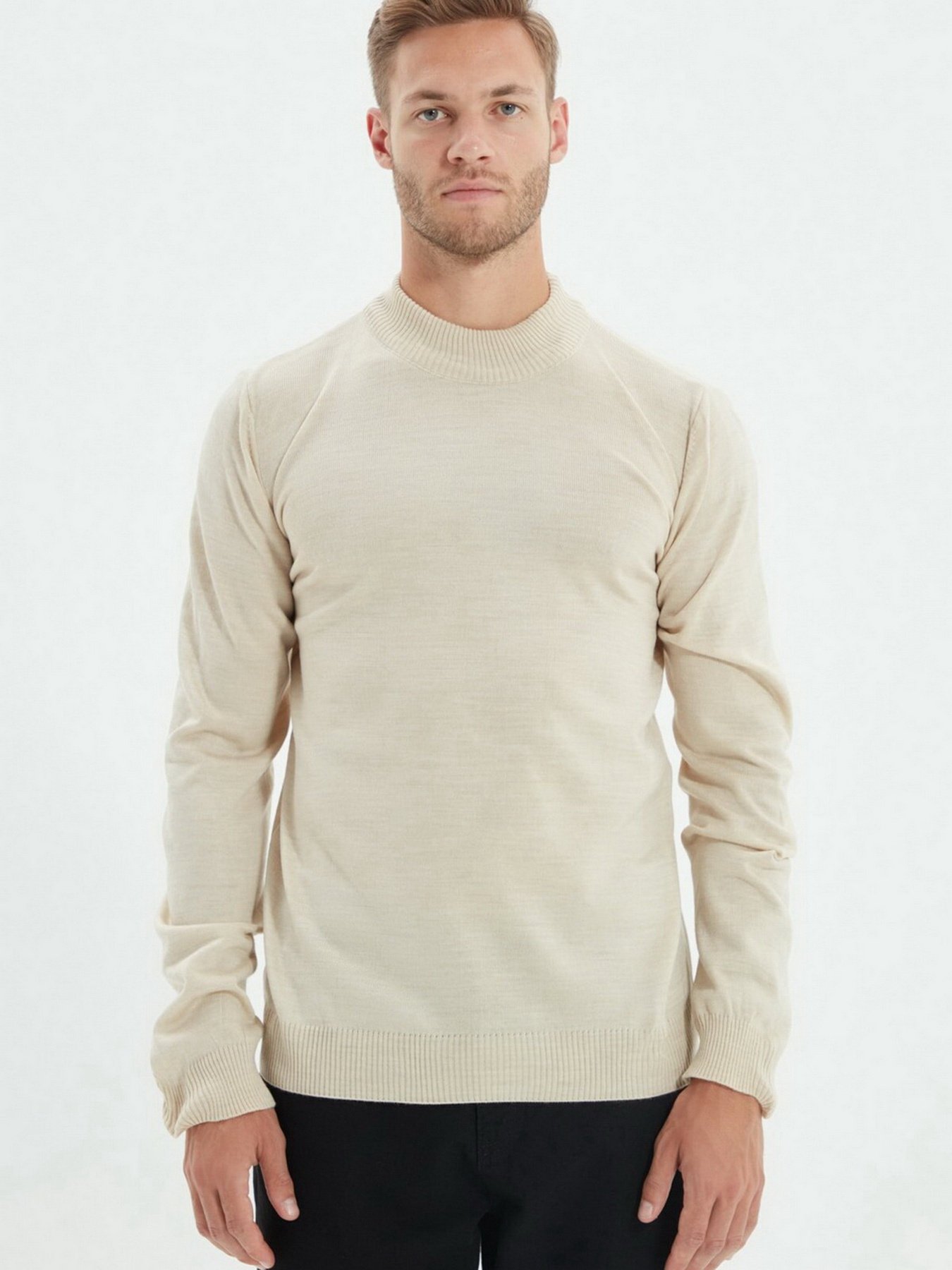 Джемпер Trendyol модель TMNAW21KZ0758/Bej Джемпер Trendyol модель TMNAW21KZ0758/Bej Фото