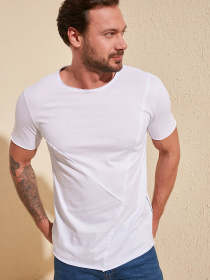 Футболки и поло Trendyol модель TMNSS20TS0303/Beyaz Фото