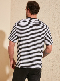 Футболка Trendyol модель TMNSS20TS0511/Siyah Фото