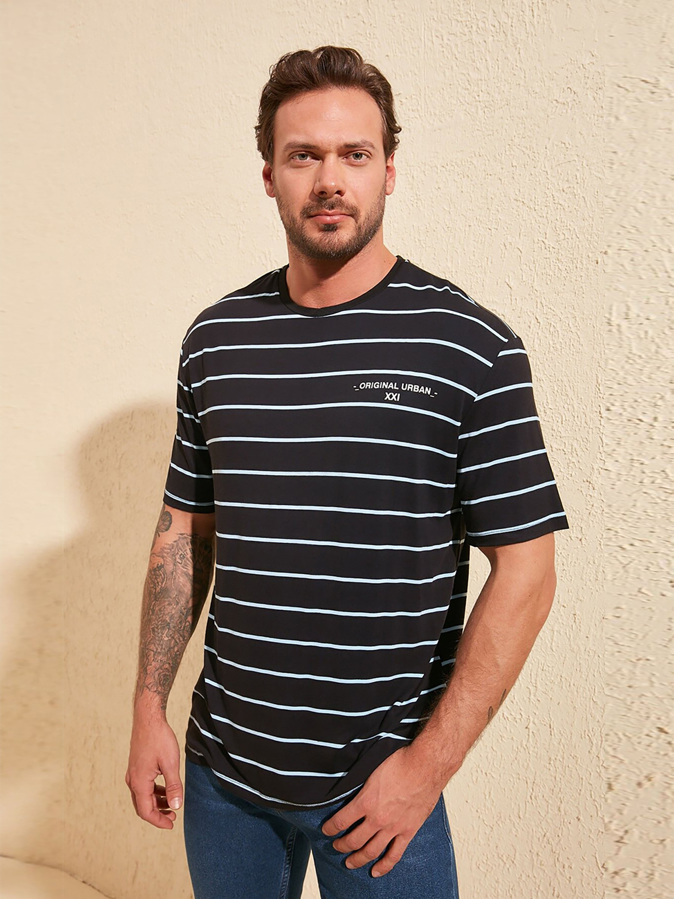 Футболка Trendyol модель TMNSS20TS0521/Lacivert Футболка Trendyol модель TMNSS20TS0521/Lacivert Фото