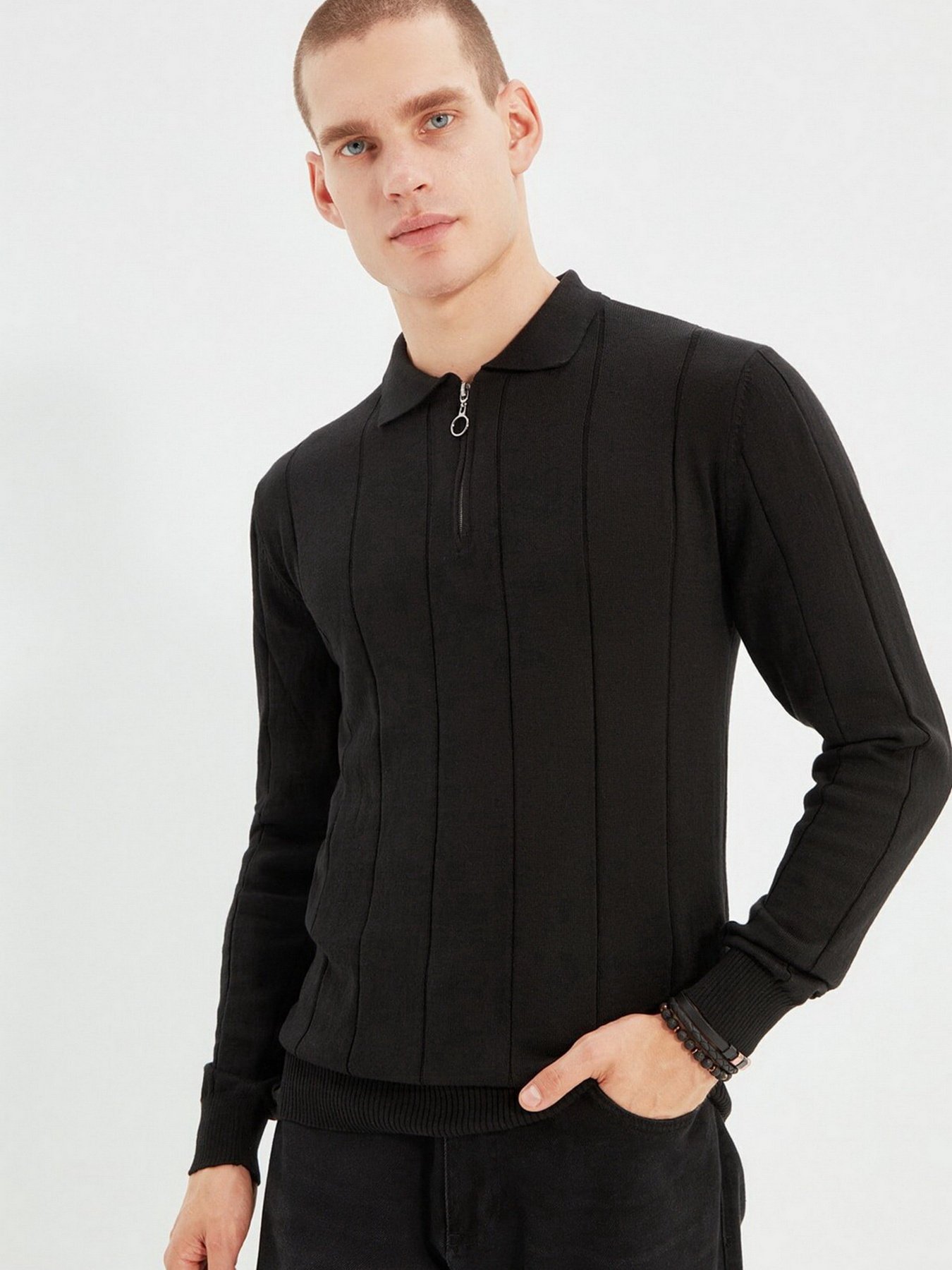 Джемпер Trendyol модель TMNAW21KZ0774/Siyah Фото