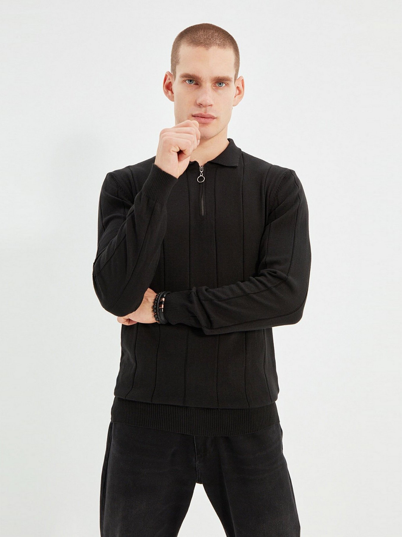 Джемпер Trendyol модель TMNAW21KZ0774/Siyah Фото