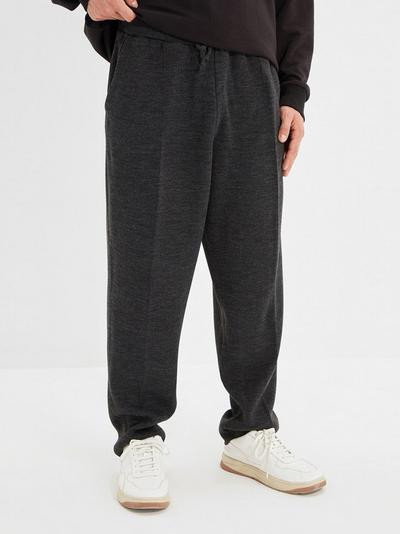 Джоггеры Trendyol модель TMNAW22PL0001/Antrasit Фото