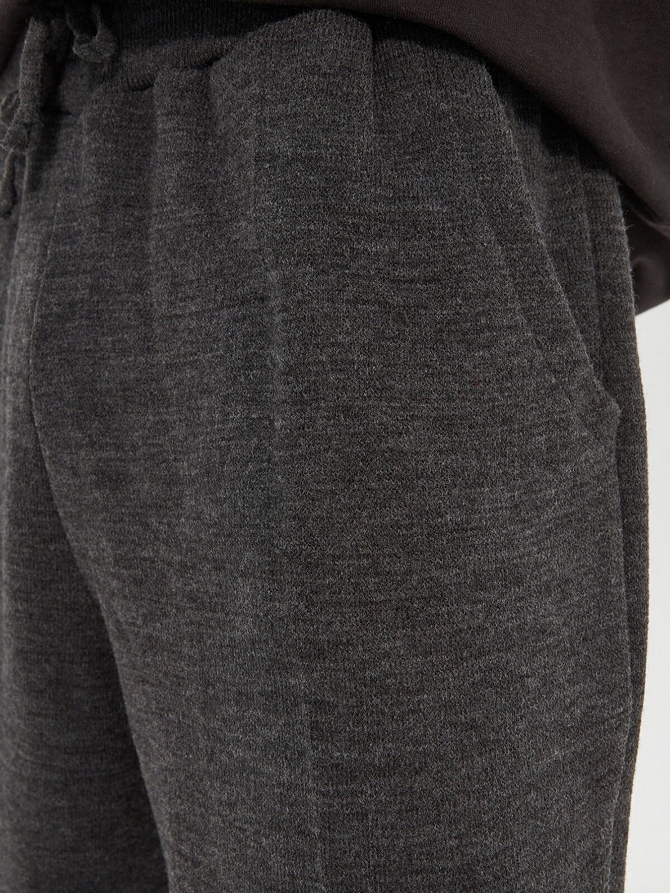 Джогери Trendyol модель TMNAW22PL0001/Antrasit Фото