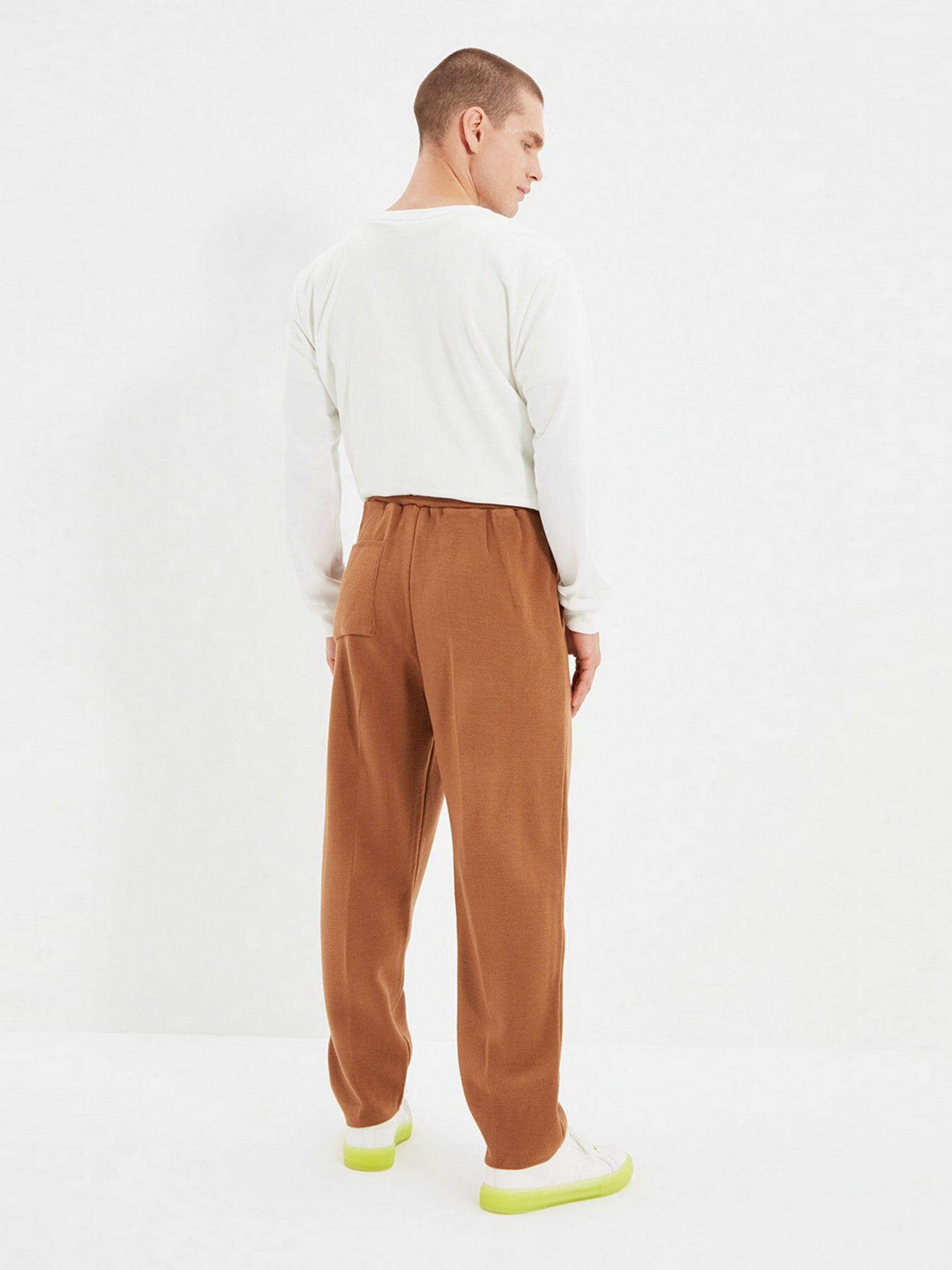 Джоггеры Trendyol модель TMNAW22PL0001/Tarcin Фото