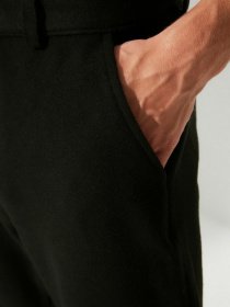 Повсякденні штани Trendyol модель TMNAW22PL0016/Siyah Фото