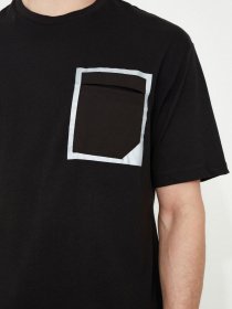 Футболки і поло Trendyol модель TMNSS20TS1358/Siyah Фото